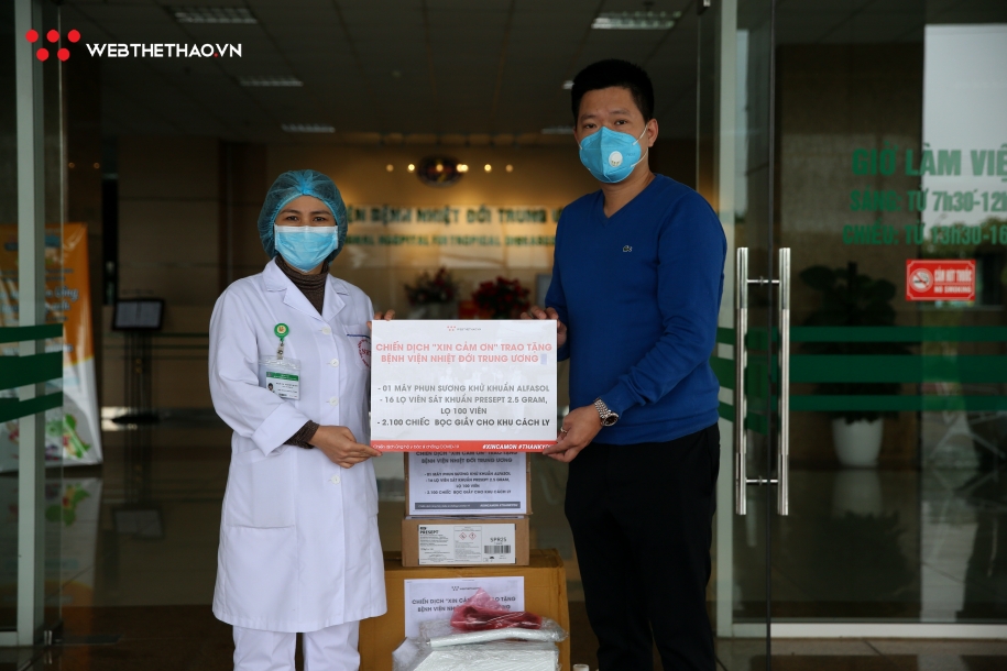 Chiến dịch Xin Cảm Ơn trao tặng máy khử khuẩn cho bệnh viện Nhiệt đới trung ương