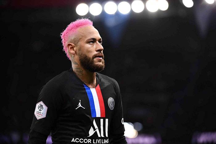 Neymar thay đổi kiểu tóc nhiều hơn số bàn thắng ghi được