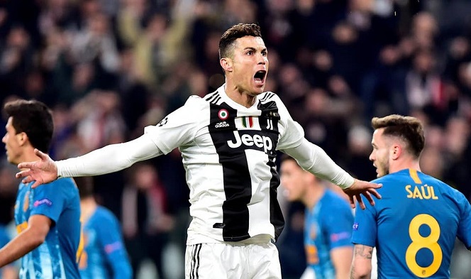 Messi vs Cristiano Ronaldo: Ai là vua lập hat-trick? Messi vs Cristiano Ronaldo: Ai là vua lập hat-trick?