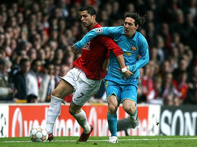 Kỷ niệm 12 năm ngày Ronaldo và Messi lần đầu chạm trán nhau