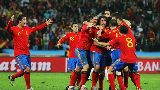 Ronaldo và Ibrahimovic tạo nên những thống kê kỳ lạ trong bóng đá Ronaldo và Ibrahimovic tạo nên những thống kê kỳ lạ trong bóng đá