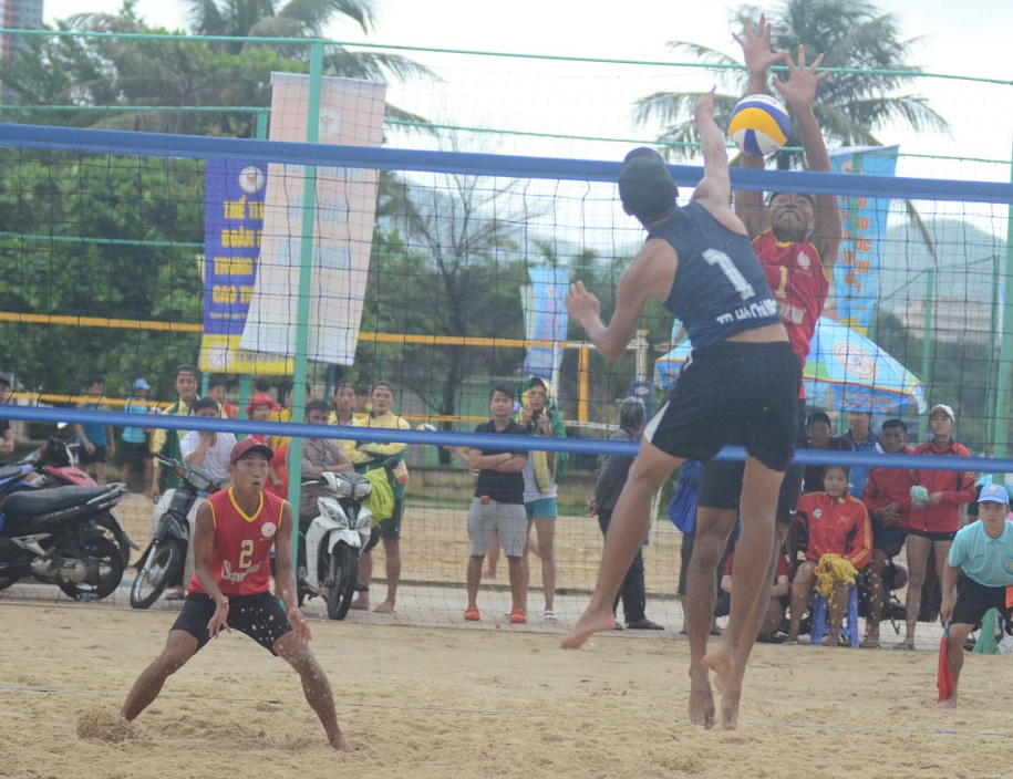 Nguyễn Trọng Quốc - Quái kiệt làng bóng chuyền bãi biển