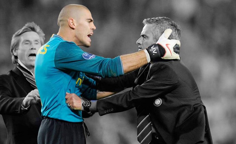 Tròn 10 năm Mourinho khiến Messi và Guardiola ôm hận ở Nou Camp Tròn 10 năm Mourinho khiến Messi và Guardiola ôm hận ở Nou Camp