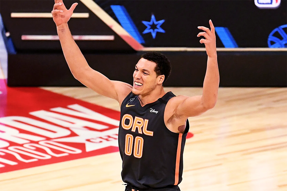 Cú dunk 9 điểm: Aaron Gordon tung diss track, Dwyane Wade đáp trả đầy kinh nghiệm