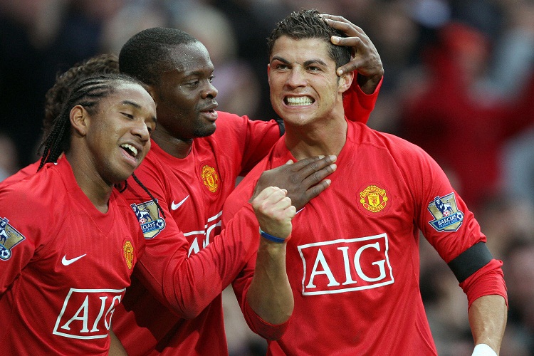 Đồng đội cũ tiết lộ cách Ronaldo chống lại việc bị bắt nạt ở MU