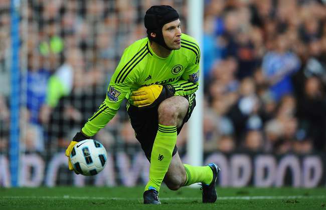 Trận chiến giữa De Gea và Petr Cech được người hâm mộ phán quyết Trận chiến giữa De Gea và Petr Cech được người hâm mộ phán quyết