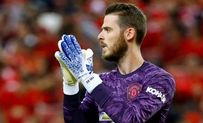 Trận chiến giữa De Gea và Petr Cech được người hâm mộ phán quyết Trận chiến giữa De Gea và Petr Cech được người hâm mộ phán quyết