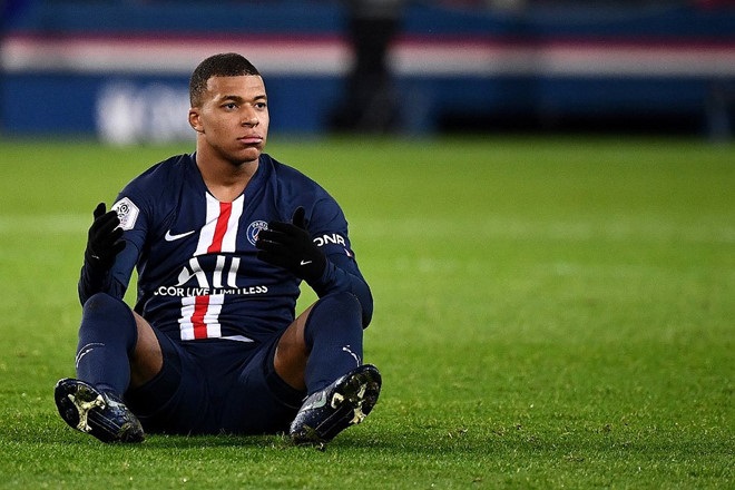 Ronaldo không còn nằm trong Top 10 cầu thủ giá trị nhất thế giới Ronaldo không còn nằm trong Top 10 cầu thủ giá trị nhất thế giới
