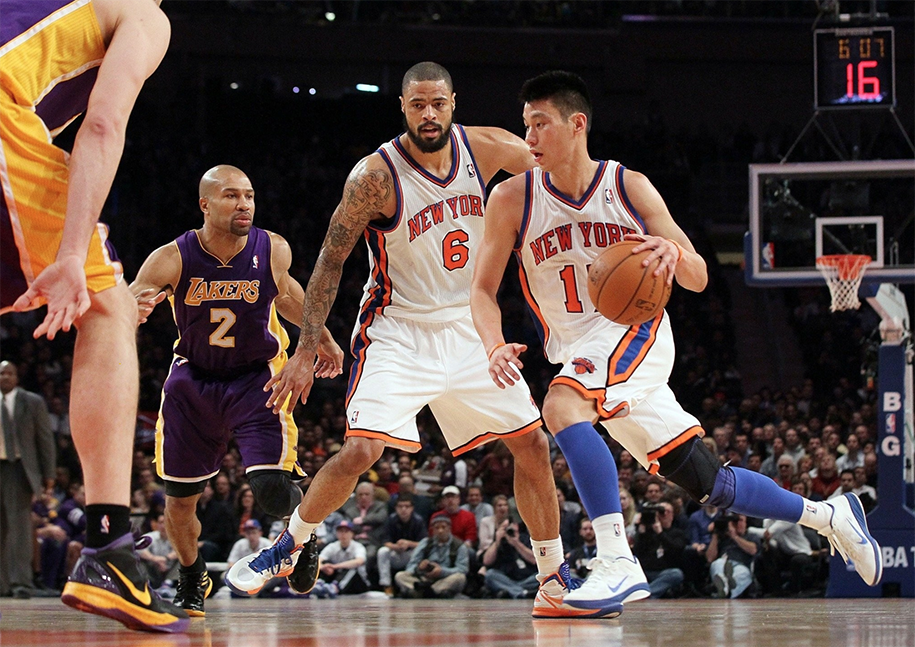 Nhìn lại cái kết của Linsanity tại New York: Jeremy Lin rất tốt nhưng Carmelo Anthony rất tiếc Nhìn lại cái kết của Linsanity tại New York: Jeremy Lin rất tốt nhưng Carmelo Anthony rất tiếc