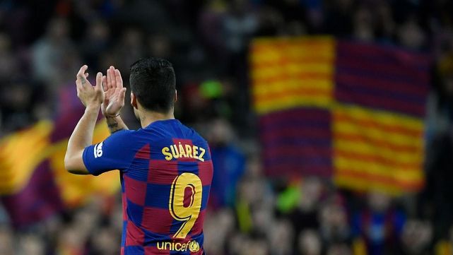 Tin bóng đá mùa COVID-19 2/5: Barca chuẩn bị bán đối tác của Messi Tin bóng đá mùa COVID-19 2/5: Barca chuẩn bị bán đối tác của Messi