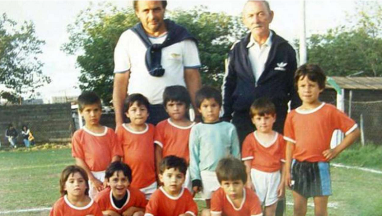 Hình ảnh độc về tuổi thơ của Messi cho đến ngày ghi bàn đầu cho Barca Hình ảnh độc về tuổi thơ của Messi cho đến ngày ghi bàn đầu cho Barca