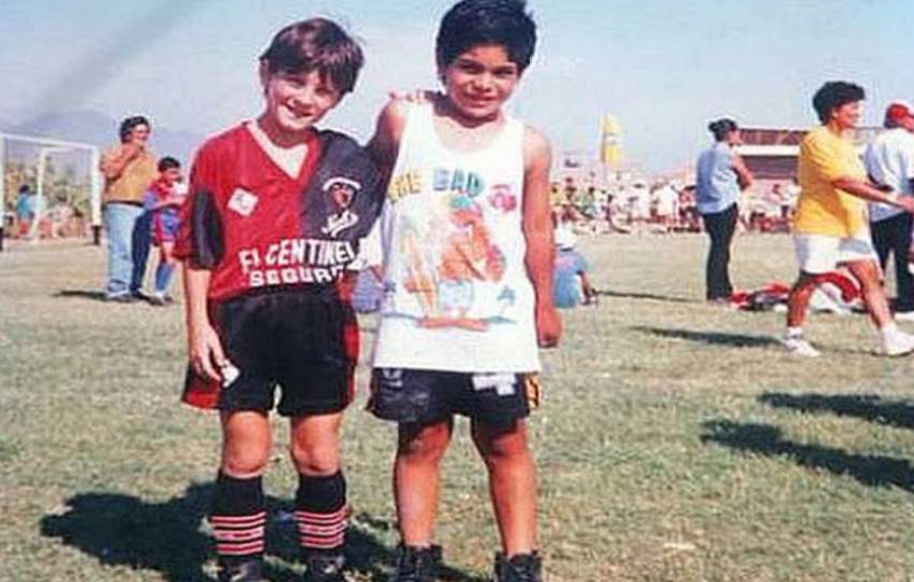 Hình ảnh độc về tuổi thơ của Messi cho đến ngày ghi bàn đầu cho Barca Hình ảnh độc về tuổi thơ của Messi cho đến ngày ghi bàn đầu cho Barca