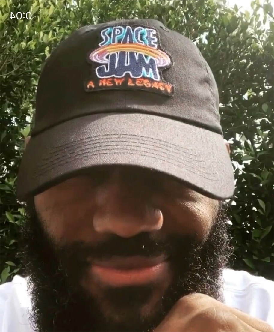 LeBron James hé lộ chi tiết đầu tiên cho phim hoạt hình bóng rổ Space Jam 2