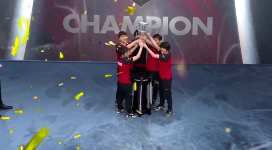 Kết quả chung kết LPL Mùa Xuân 2020: JD Gaming vô địch!