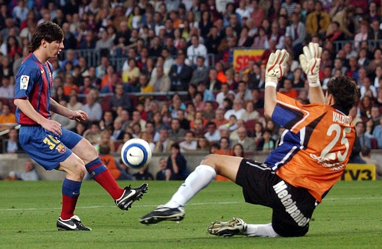 Messi ghi bàn thế nào kể từ pha lập công đầu tiên cho Barca?