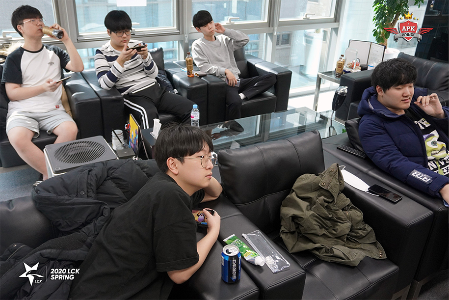 Danh sách đội tuyển LCK Mùa Hè 2020
