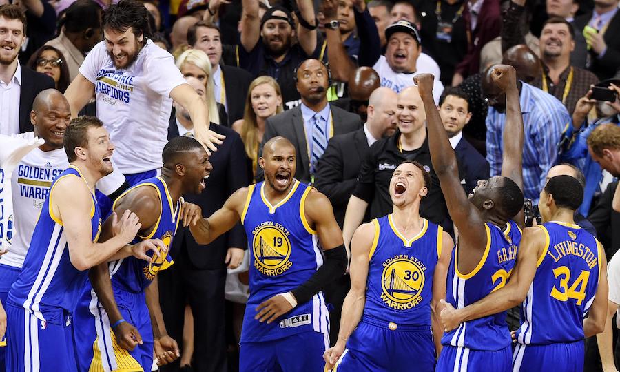 Nhìn lại 6 khoảnh khắc vĩ đại nhất lịch sử Golden State Warriors