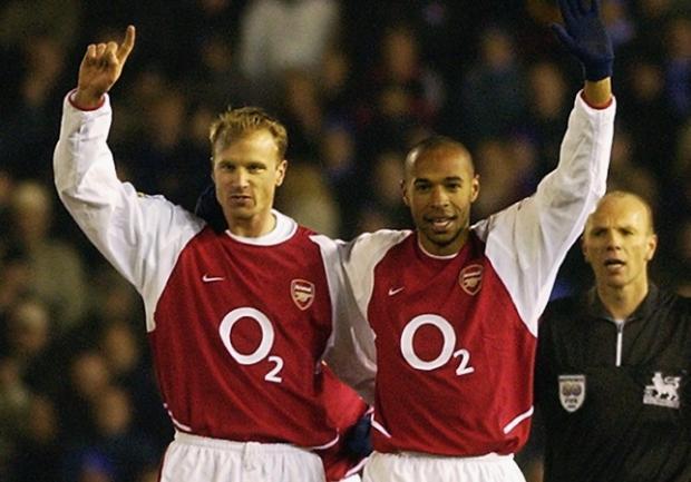 MU và Arsenal thống trị Top 5 tiền đạo kiến tạo nhiều nhất Ngoại hạng Anh MU và Arsenal thống trị Top 5 tiền đạo kiến tạo nhiều nhất Ngoại hạng Anh