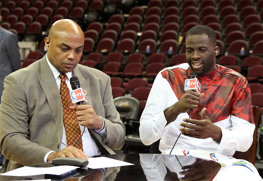 Draymond Green bị “phản dame” cực mạnh sau khi cố gắng hạ bệ huyền thoại Charles Barkley