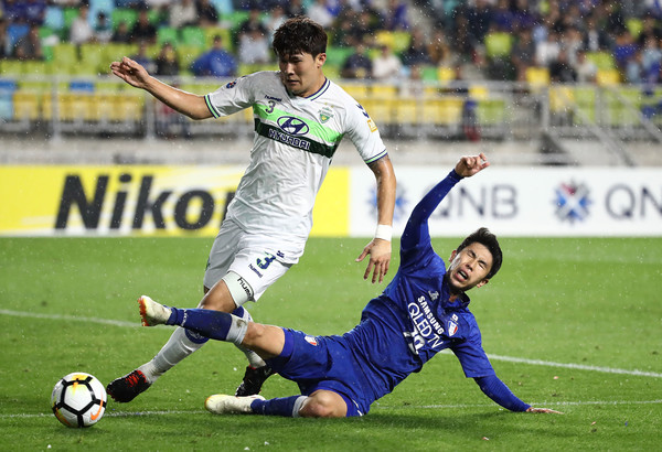 Nhận định Jeonbuk Hyundai Motors vs Suwon Bluewings, 17h00 ngày 08/05, VĐQG Hàn Quốc