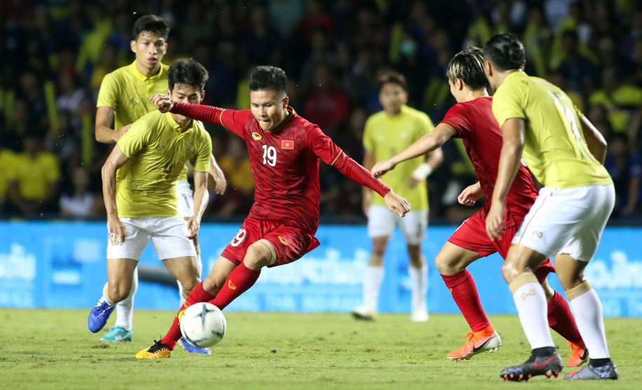 Thái Lan quyết tâm tổ chức King’s Cup, hỗ trợ HLV Akira Nishino rèn quân