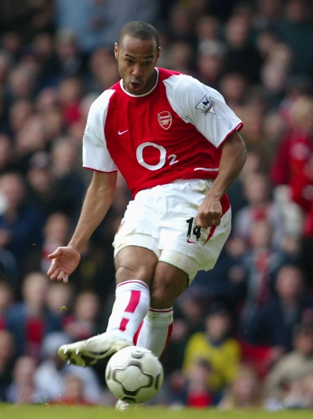 Đội hình nước ngoài vĩ đại nhất của Arsenal gồm 6 thành viên “Invincibles” Đội hình nước ngoài vĩ đại nhất của Arsenal gồm 6 thành viên “Invincibles”