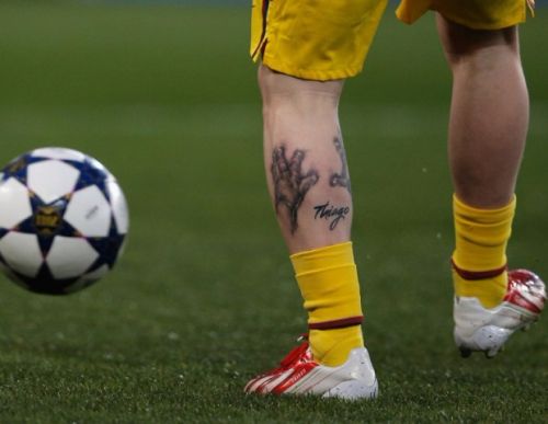 Giải mã ý nghĩa 18 hình xăm trên người của Messi