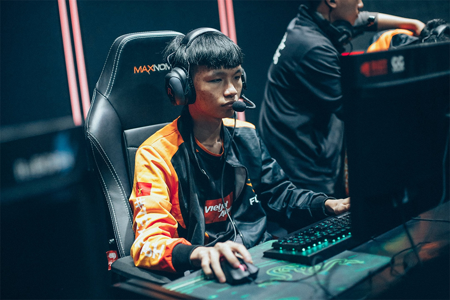 Đội hình Team Flash cần bổ sung nhân tố mới cho VCS Mùa Hè 2020?