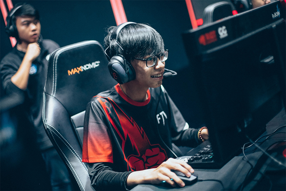 Đội hình Team Flash cần bổ sung nhân tố mới cho VCS Mùa Hè 2020?
