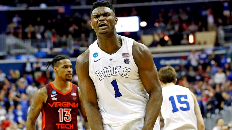 Gia đình Zion Williamson chuẩn bị ra tòa