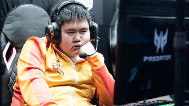 Game thủ LMHT đòi chia tay bạn gái vì cướp Pentakill?