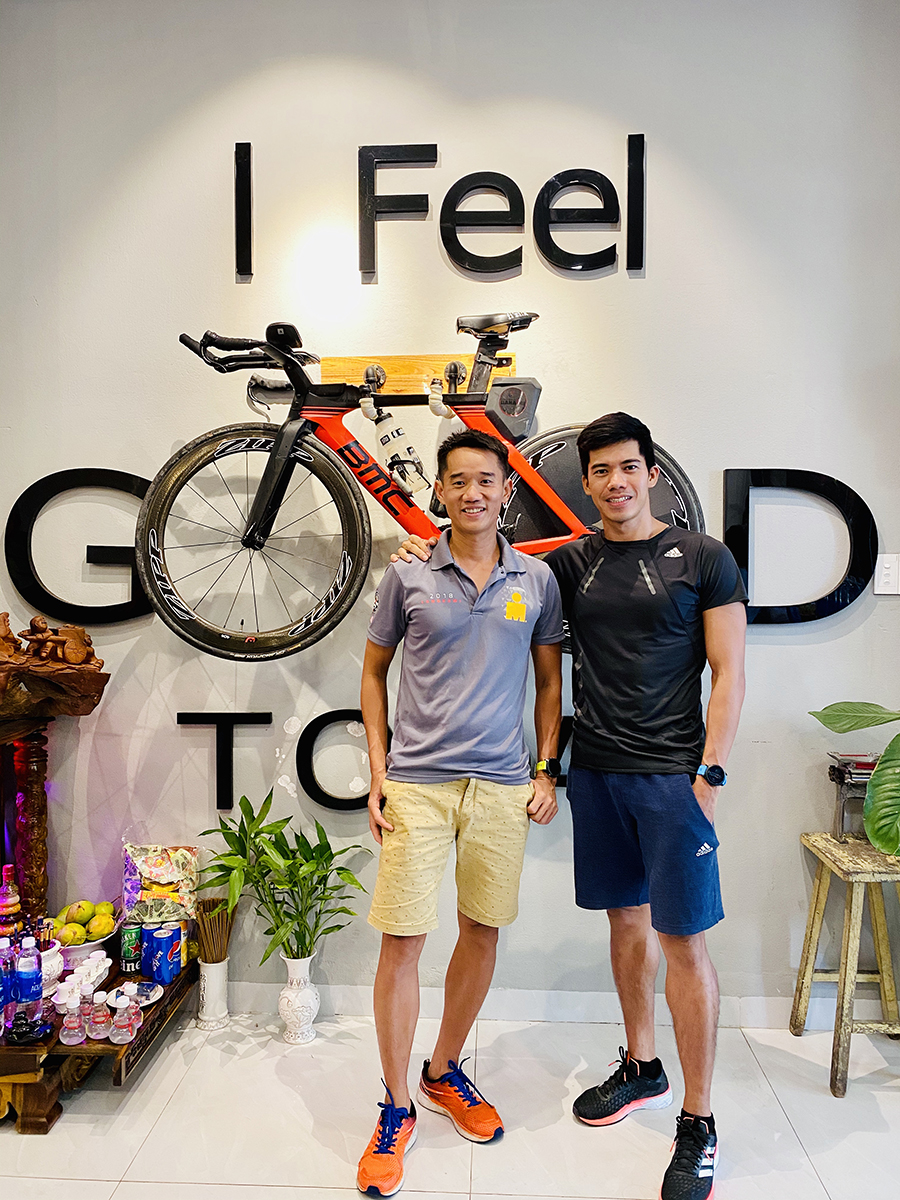 IRONMAN 70.3 Vietnam 2020 hoãn vì COVID-19, “dân tri” Việt đổ về Đà Nẵng tắm nắng, ăn hải sản IRONMAN 70.3 Vietnam 2020 hoãn vì COVID-19, “dân tri” Việt đổ về Đà Nẵng tắm nắng, ăn hải sản