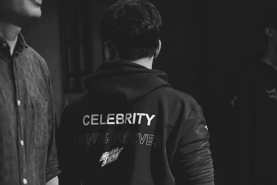 Thông tin về game thủ Celebrity: Xạ thủ quốc tế là ai?