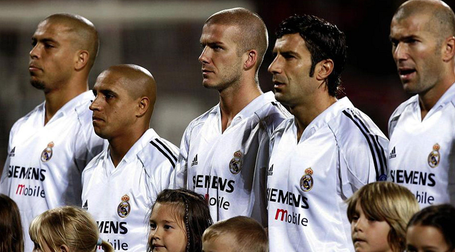 Roberto Carlos gây bất ngờ khi chọn cầu thủ hay nhất mọi thời đại
