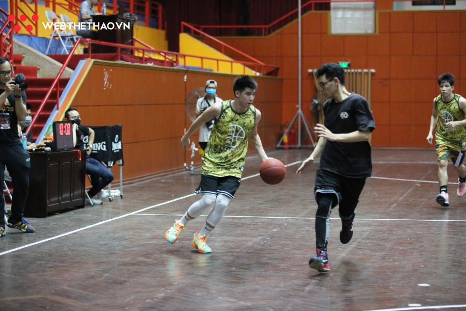 Hoàng Ca - Đạt Doc sát cánh tại NTĐ Tây Hồ, fan TL Warriors phát sốt