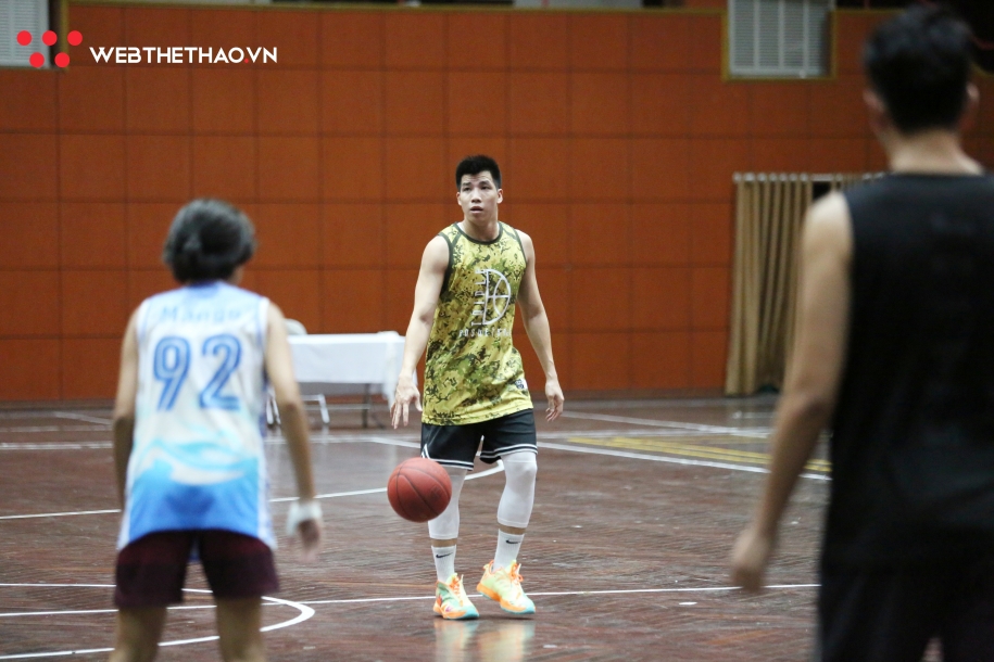 Hoàng Ca - Đạt Doc sát cánh tại NTĐ Tây Hồ, fan TL Warriors phát sốt