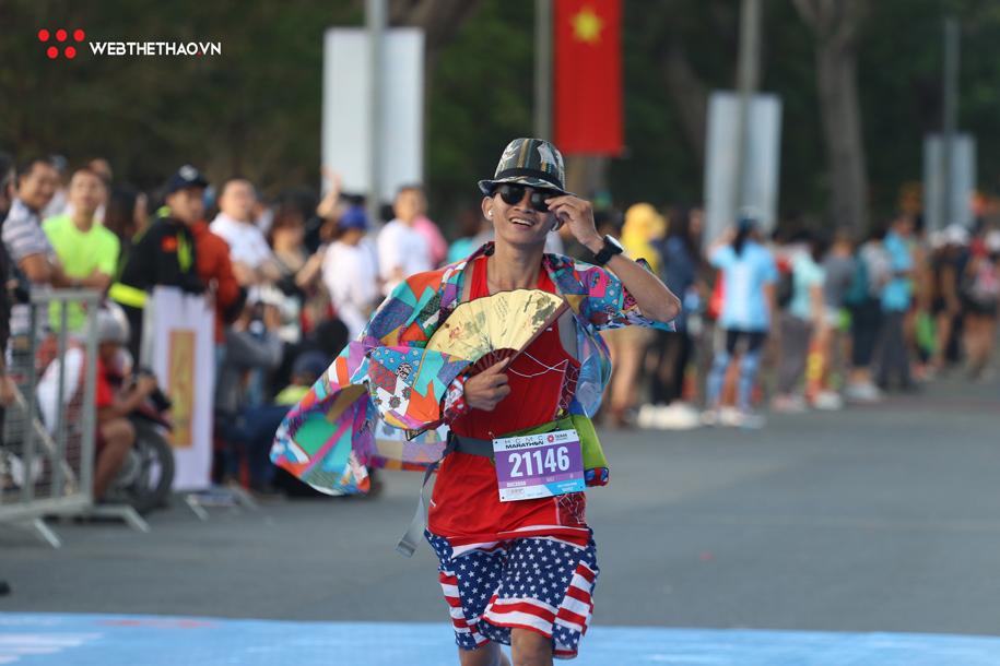 Những màn cosplay cực độc tại HCMC Marathon 2020 Những màn cosplay cực độc tại HCMC Marathon 2020