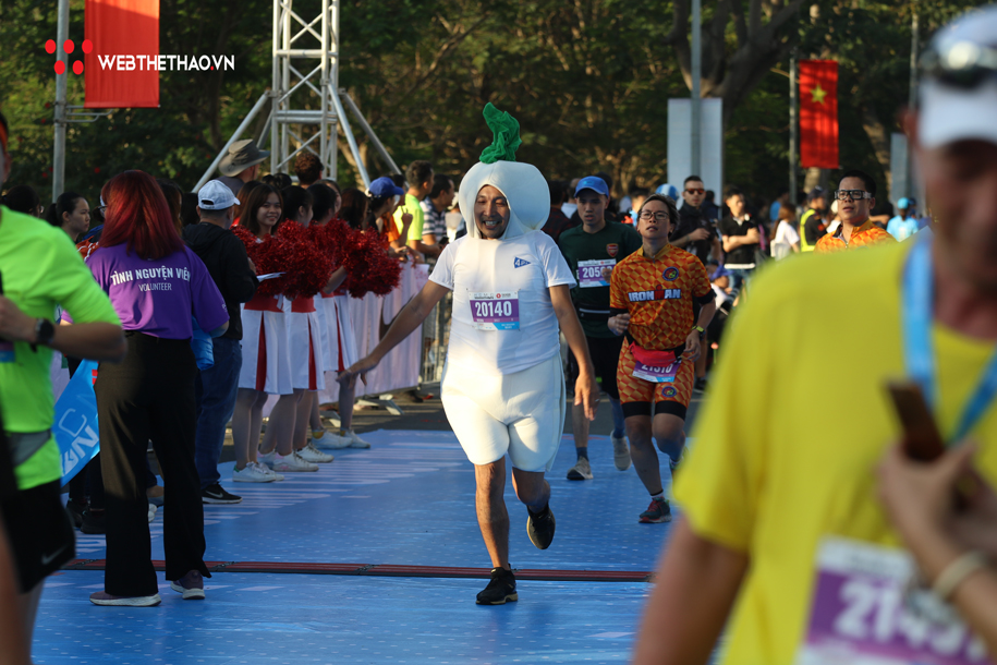 Những màn cosplay cực độc tại HCMC Marathon 2020 Những màn cosplay cực độc tại HCMC Marathon 2020