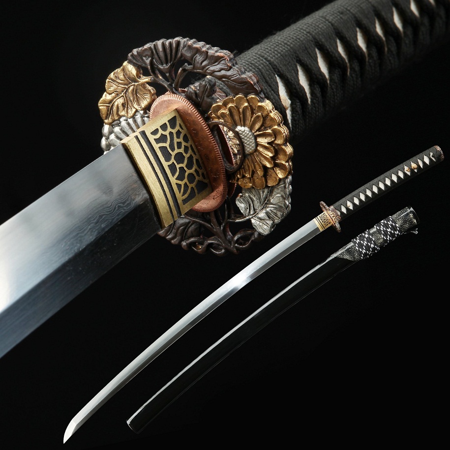 Binh khí chuyên sâu: Những điểm sáng giá xoay quanh katana