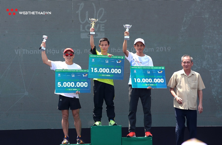 Chạy Mekong Delta Marathon 2020 chung tay chống biến đối khí hậu Chạy Mekong Delta Marathon 2020 chung tay chống biến đối khí hậu