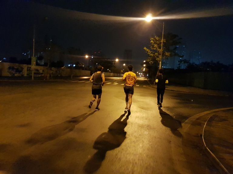 1001 cách chào năm cũ của runner khắp cả nước 1001 cách chào năm cũ của runner khắp cả nước