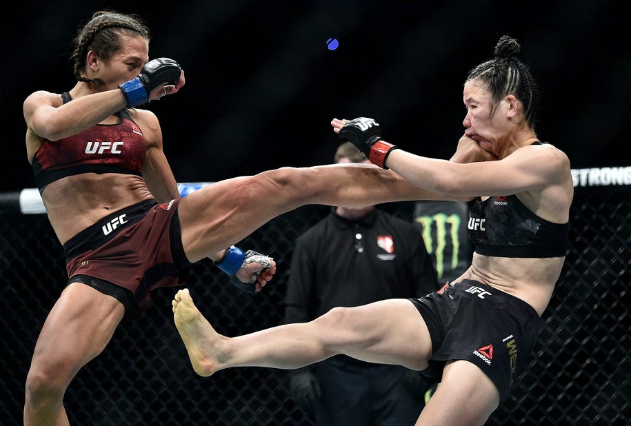 Võ sĩ nhà nghề nói gì về UFC 248?