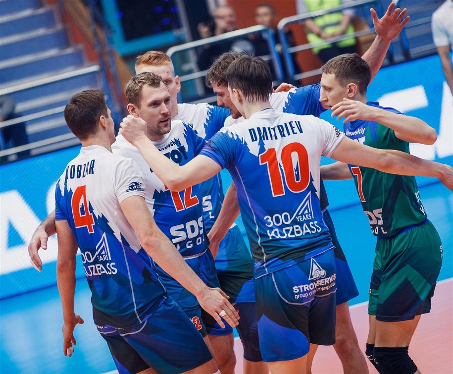 Trận tứ kết bóng chuyền nam CEV Champions League 2020 thi đấu với khán đài trống vì COVID-19