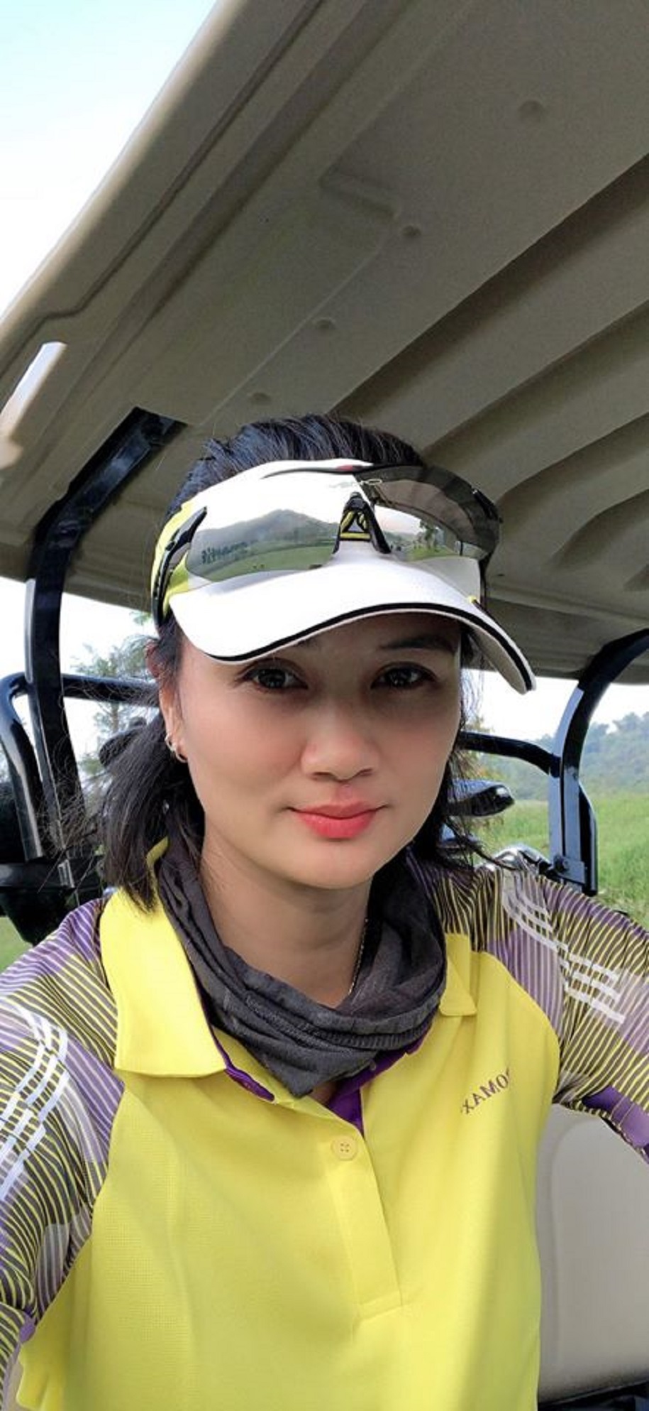 Hoa khôi bóng chuyền Kim Huệ bỗng dưng... thành golf thủ Hoa khôi bóng chuyền Kim Huệ bỗng dưng... thành golf thủ