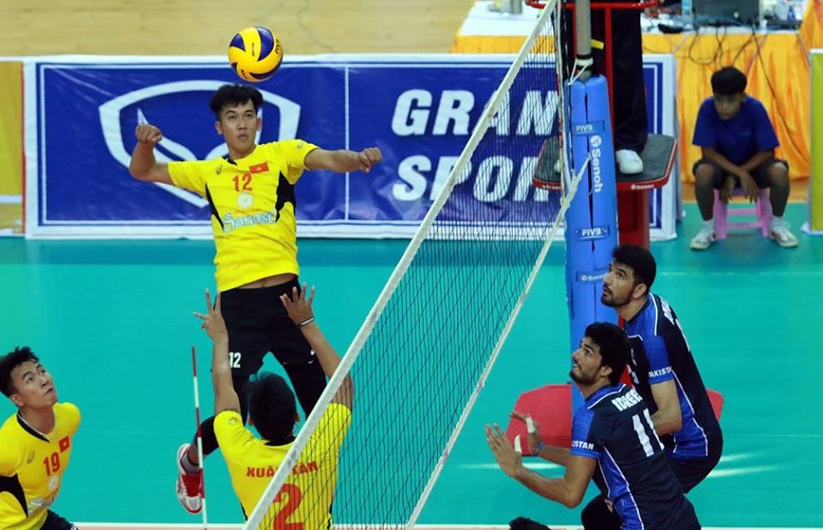 VĐV Từ Thanh Thuận - Oanh tạc cơ của bóng chuyền Việt Nam