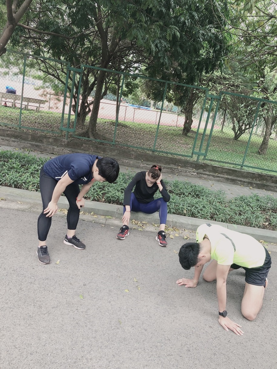 Giữa đại dịch COVID-19, các VĐV điền kinh bị cấm trại ở Trung tâm HLTTQG làm gì? Giữa đại dịch COVID-19, các VĐV điền kinh bị cấm trại ở Trung tâm HLTTQG làm gì?