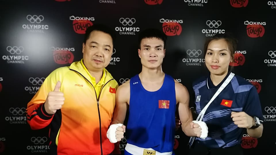 HLV Boxing độc nhất v&ocirc; nhị Đinh Phương Thanh v&agrave; những chuyện chưa bao giờ kể