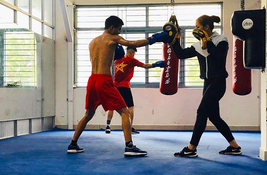 HLV Boxing độc nhất v&ocirc; nhị Đinh Phương Thanh v&agrave; những chuyện chưa bao giờ kể