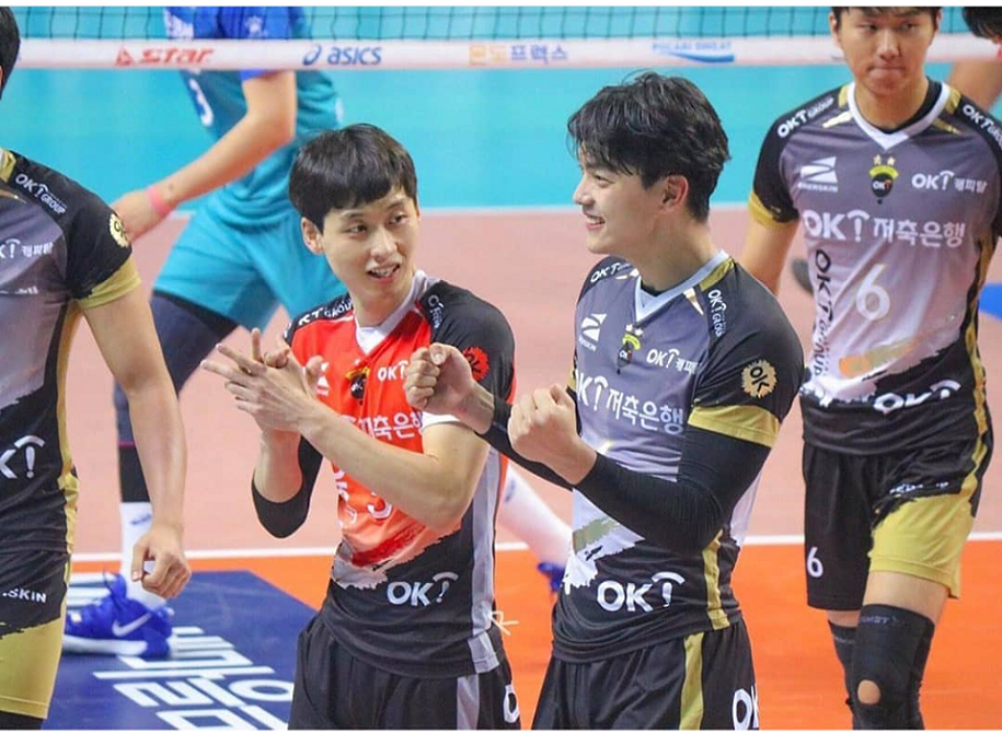 Nam thần bóng chuyền Hàn Quốc - Jo Jaesung: Điển trai đến ngỡ ngàng Nam thần bóng chuyền Hàn Quốc - Jo Jaesung: Điển trai đến ngỡ ngàng