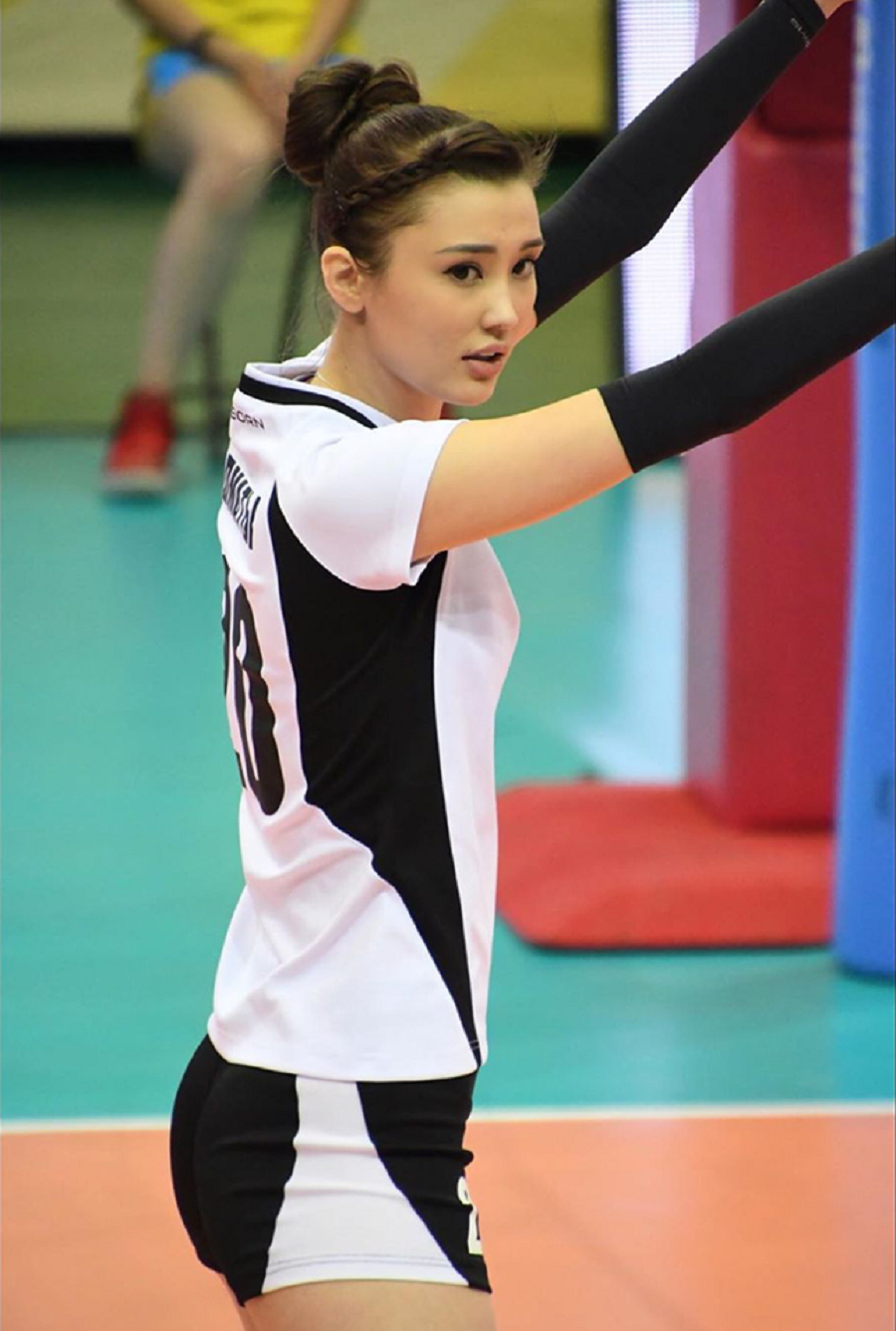 Hoa khôi bóng chuyền VTV Cup năm xưa, ngày một lộng lẫy như hoa hậu Hoa khôi bóng chuyền VTV Cup năm xưa, ngày một lộng lẫy như hoa hậu